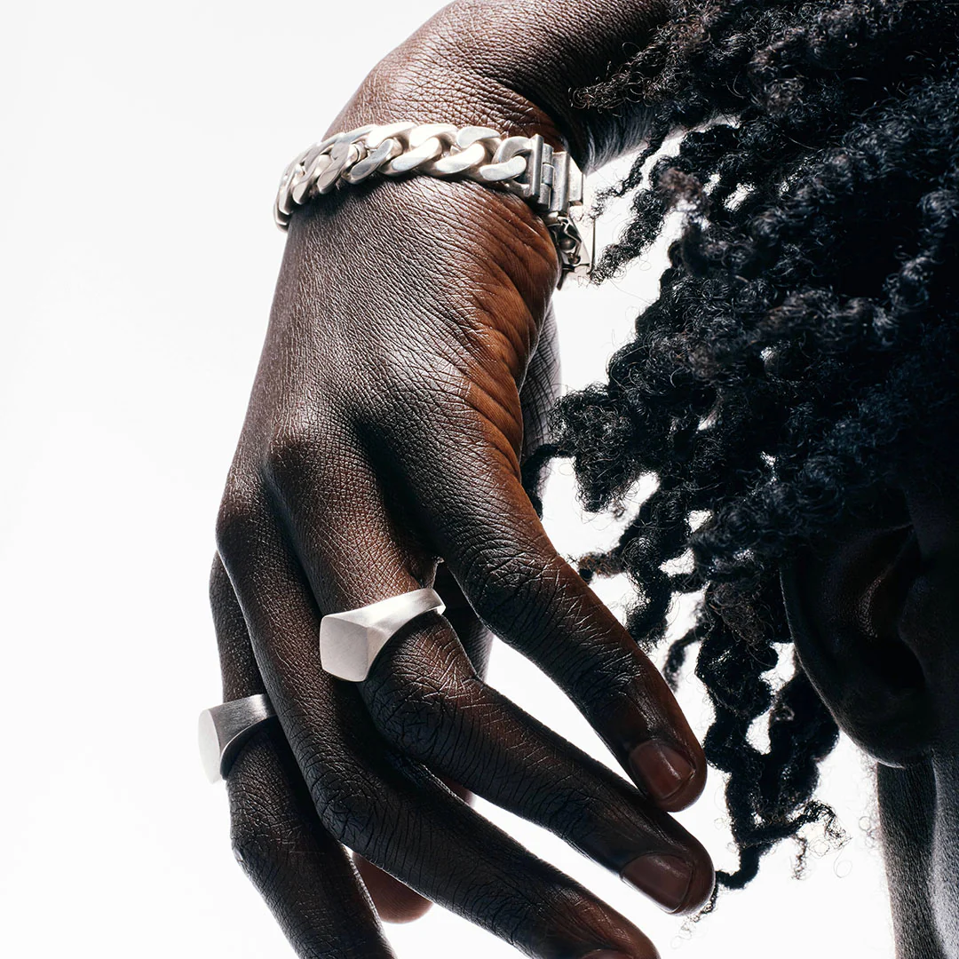 Silver Brushed Rhombus Ring - Image 4