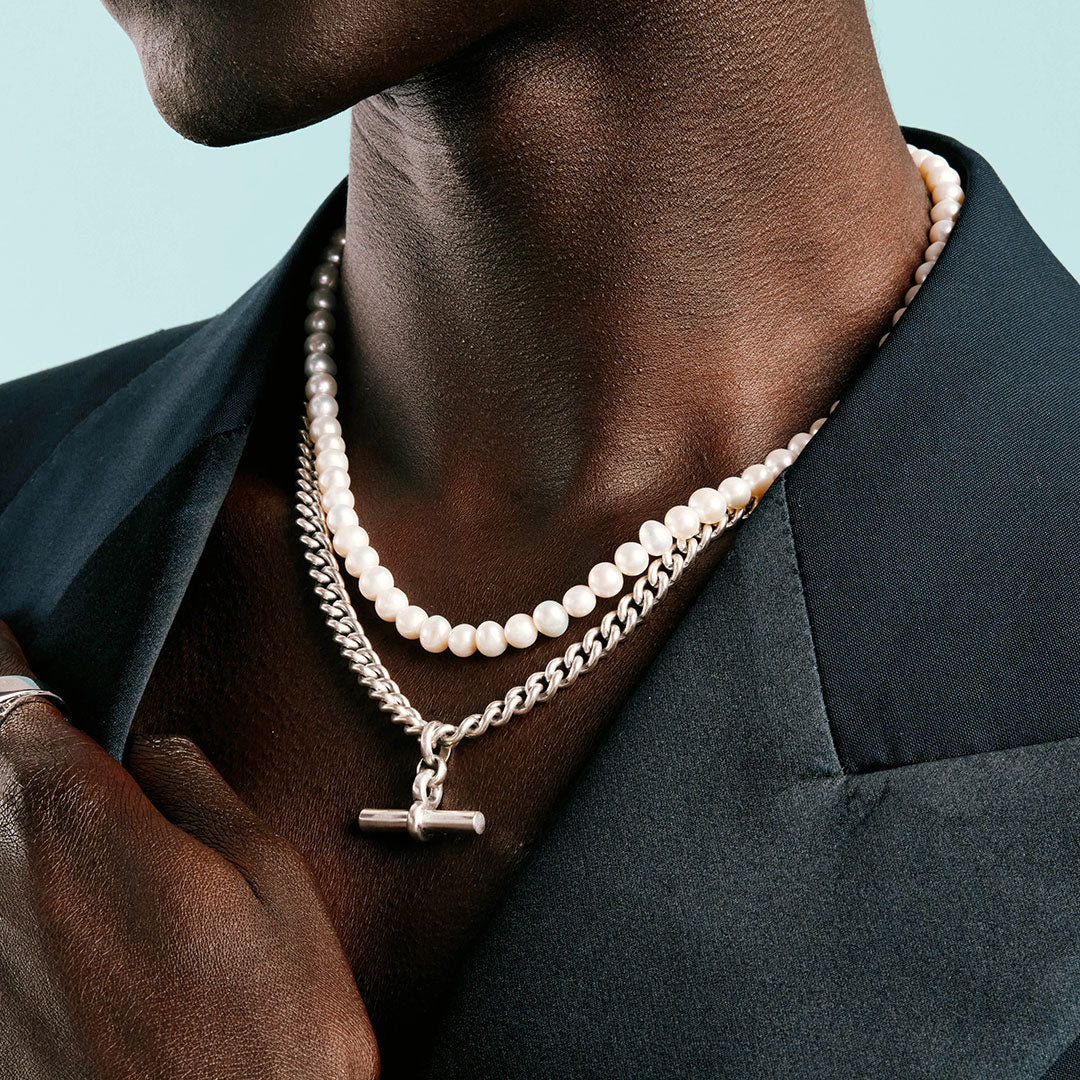 Silver Curb T-Bar Necklace - Image 4