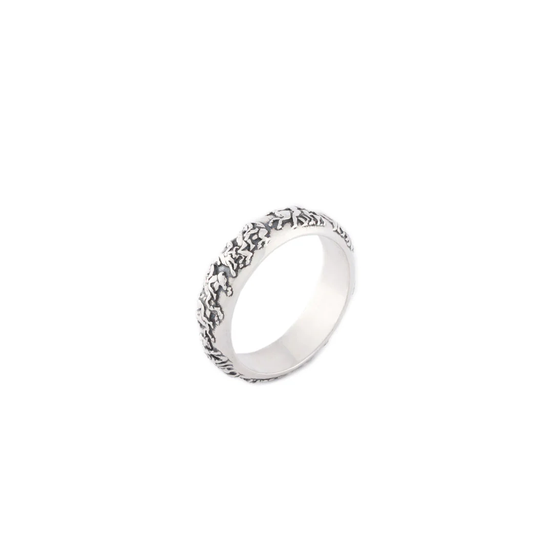 Silver Frieze Ring - Image 5