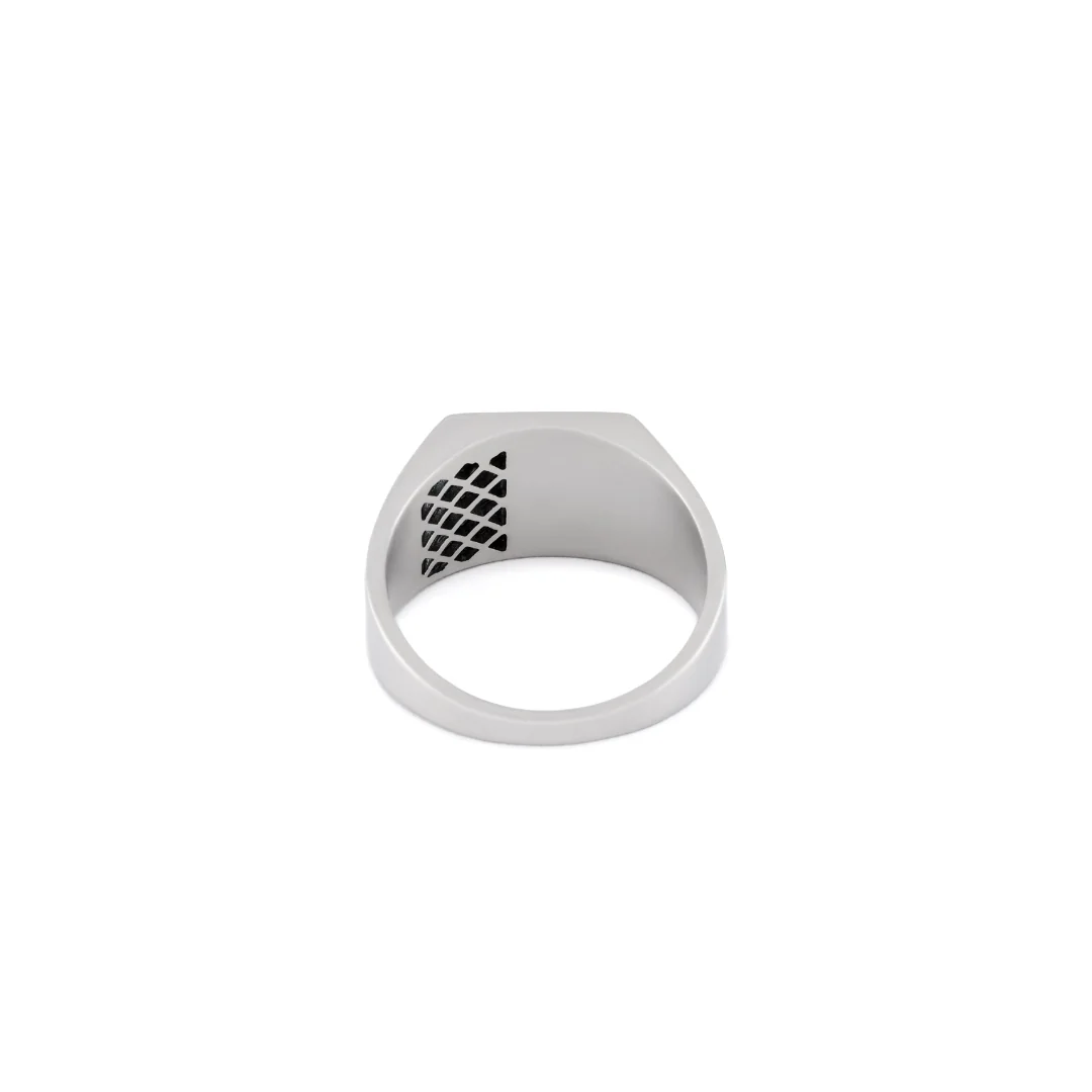 Silver Traitors Ring - Image 6